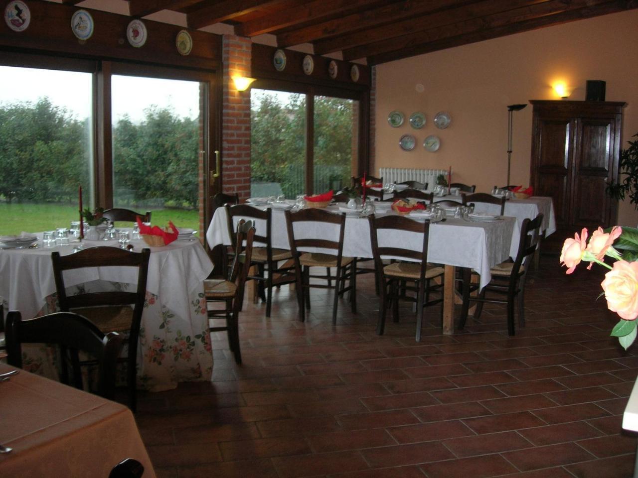 Agriturismo Campass Castelvetro Piacentino Buitenkant foto